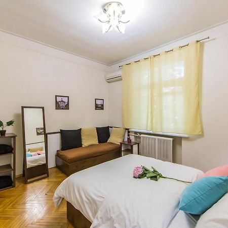 2Х-Кімнатна Квартира На Майдані Незалежності Kiev Exterior foto