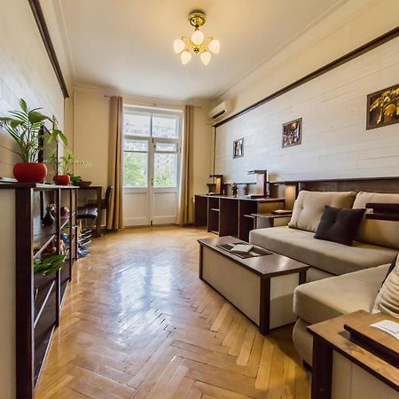 2Х-Кімнатна Квартира На Майдані Незалежності Kiev Exterior foto