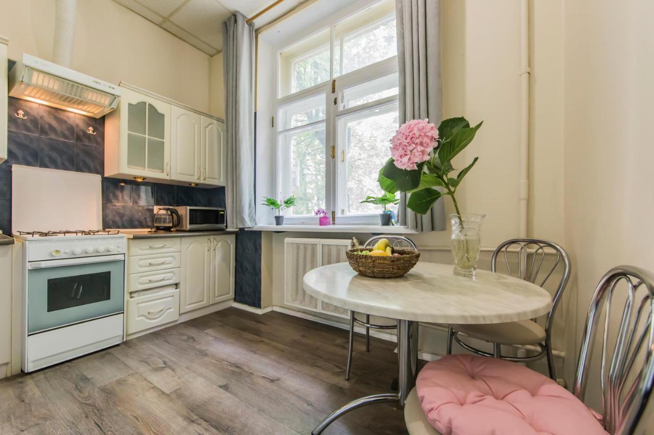 2Х-Кімнатна Квартира На Майдані Незалежності Kiev Exterior foto