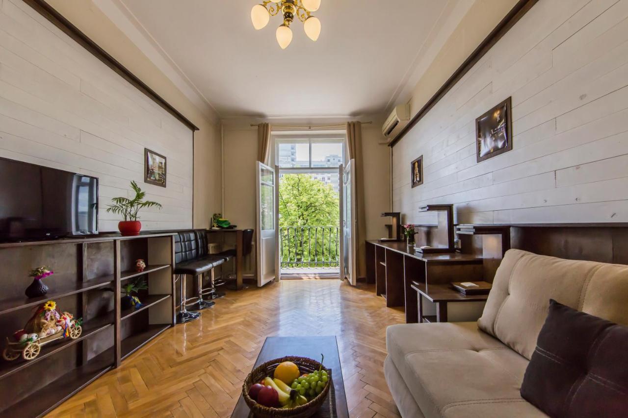 2Х-Кімнатна Квартира На Майдані Незалежності Kiev Exterior foto