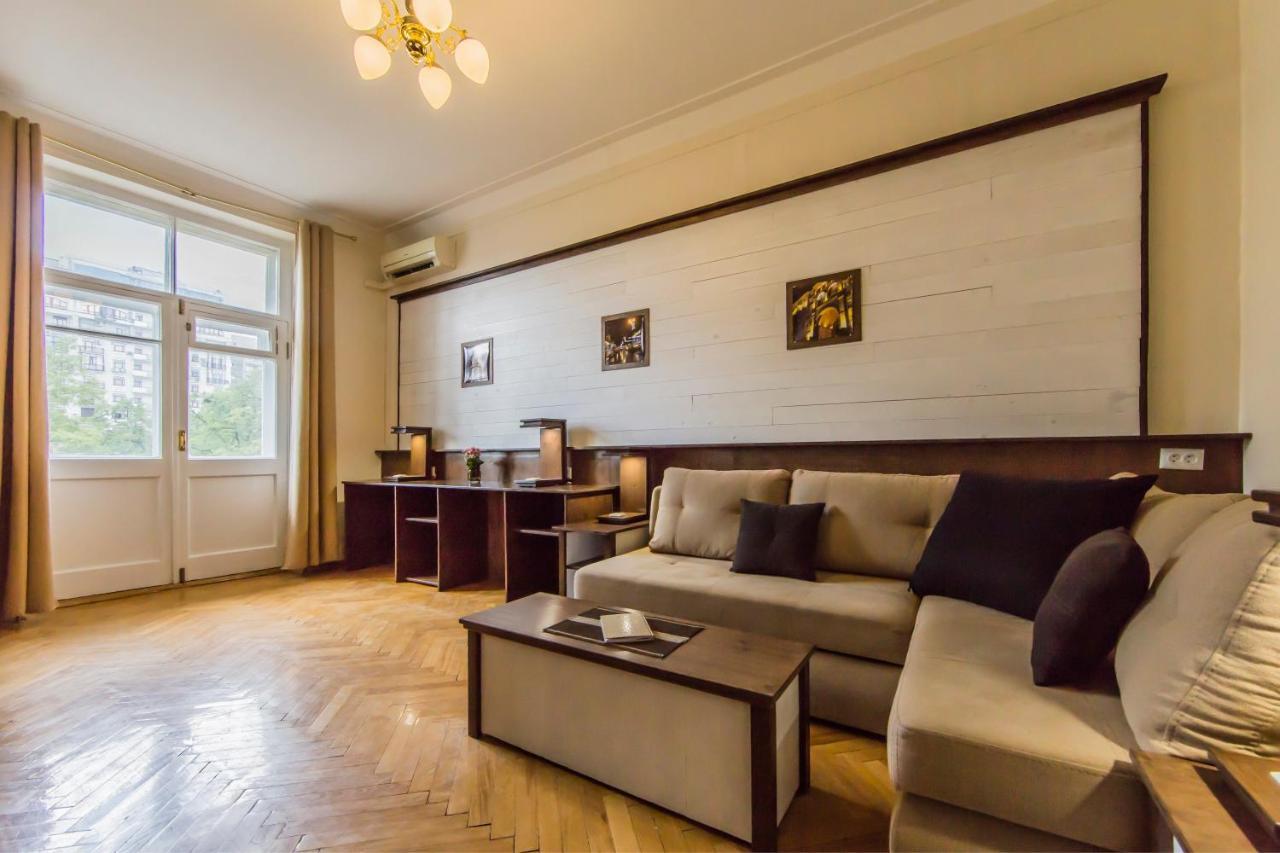 2Х-Кімнатна Квартира На Майдані Незалежності Kiev Exterior foto