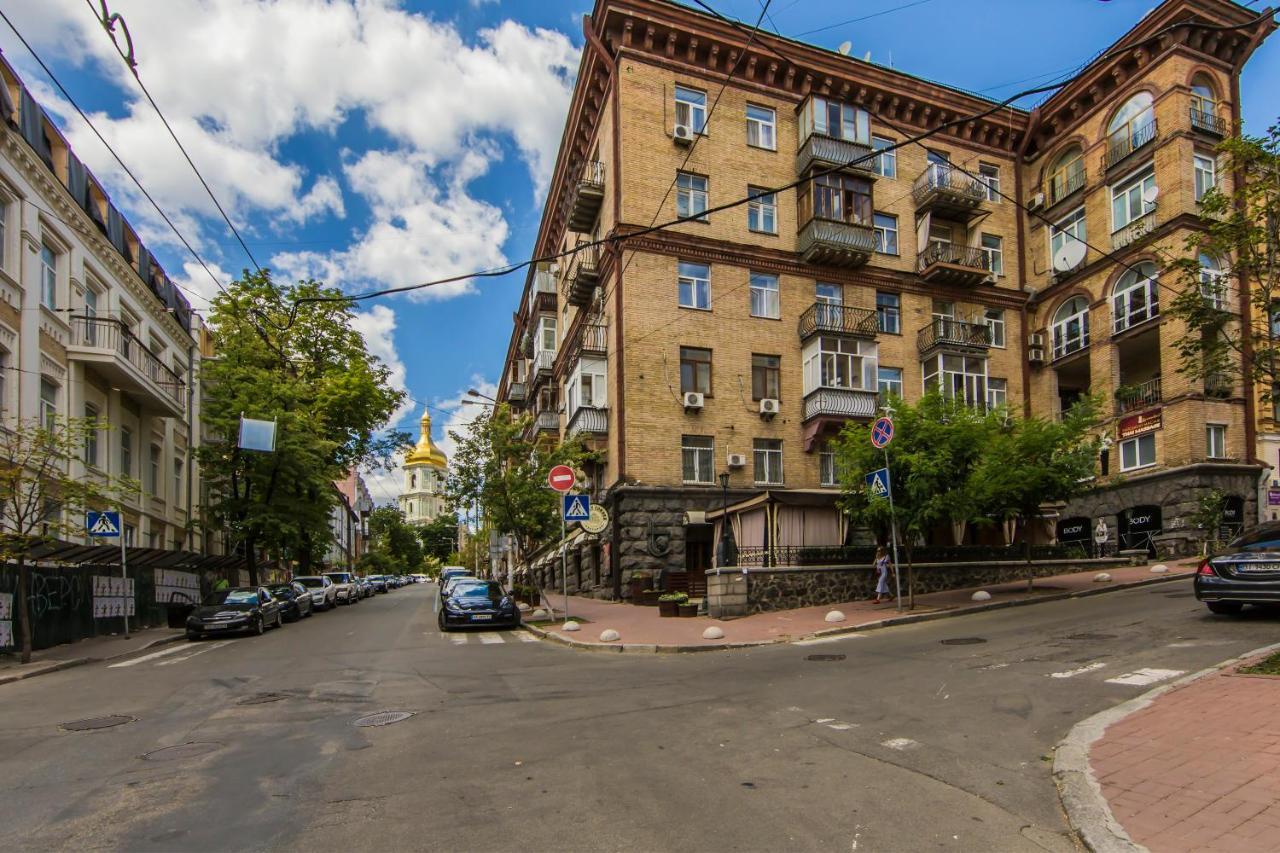 2Х-Кімнатна Квартира На Майдані Незалежності Kiev Exterior foto