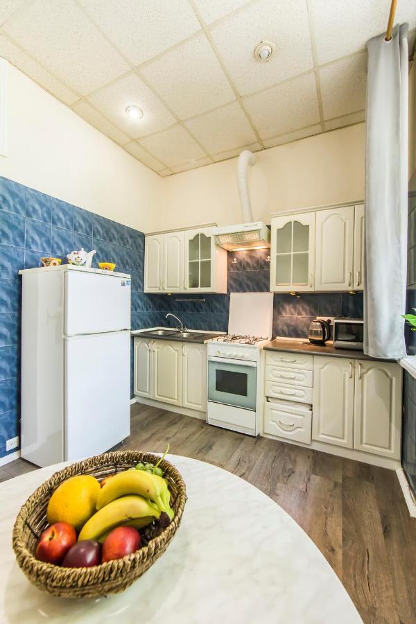 2Х-Кімнатна Квартира На Майдані Незалежності Kiev Exterior foto